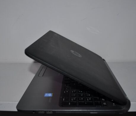 Ноутбук Б-класс HP ProBook 450 G2 / 15.6" (1920x1080) TN / Intel Core i7-5500U (2 (4) ядра по 2.4 - 3.0 GHz) / 8 GB DDR3 / 120 GB SSD NEW / Intel HD Graphics 5500 / WebCam / DVD-ROM / АКБ NEW