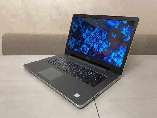Ноутбук Dell Inspiron 5758 / 17.3" (1600x900) TN+film / Intel Core i7-5500U (2 (4) ядра по 2.4 - 3.0 GHz) / 8 GB DDR3 / 240 GB SSD / Intel HD Graphics 5500 / WebCam / HDMI