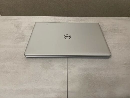 Ноутбук Dell Inspiron 5758 / 17.3" (1600x900) TN+film / Intel Core i7-5500U (2 (4) ядра по 2.4 - 3.0 GHz) / 8 GB DDR3 / 240 GB SSD / Intel HD Graphics 5500 / WebCam / HDMI