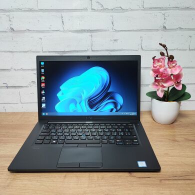 Ноутбук Dell Latitude 7490 / 14" (1366x768) TN / Intel Core i7-7600U (2 (4) ядра по 2.8 - 3.9 GHz) / 16 GB DDR4 / 256 GB SSD / Intel HD Graphics 620 / WebCam Ноутбук Dell Latitude 7490 / 14" (1366x768) TN / Intel Core i7-7600U (2 (4) ядра по 2.8 - 3.9 GHz) / 16 GB DDR4 / 256 GB SSD / Intel HD Graphics 620 / WebCam