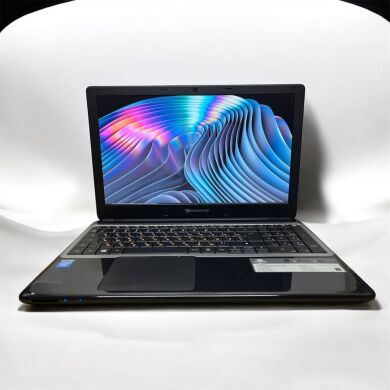 Ноутбук Packard Bell Z5WT3 / 15.6" (1366x768) TN / Intel Celeron N2920 (4 ядра по 1.86 - 2.0 GHz) / 4 GB DDR3 / 250 GB HDD / Intel HD Graphics / WebCam / АКБ не тримає