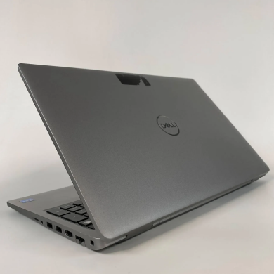 Ноутбук рабочая станция Dell Precision 3560 / 15.6" (1920x1080) IPS / Intel Core i7-1185G7 (4 (8) ядра по 3.0 - 4.8 GHz) / 16 GB DDR4 / 512 GB SSD / nVidia T500, 2 GB GDDR6, 64-bit / HDMI / WebCam