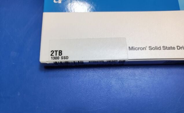 Новый твердотельный накопитель SSD Micron 1300 MTFDDAK2T0TDL-1AW1ZABYY / 2.5" / 2 TB 3D TLC / SATA III