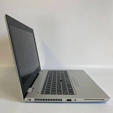 Ультрабук Б-класс HP ProBook 645 G4 / 14" (1920x1080) IPS / AMD Ryzen 5 Pro 2500U (4 (8) ядра по 2.0 - 3.6 GHz) / 16 GB DDR4 / 256 GB SSD / AMD Radeon Vega 8 / WebCam / Fingerprint + Беспроводная мышка