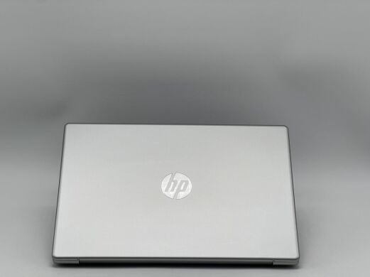Ультрабук HP Laptop 14-ep0199nr / 14" (1920x1080) IPS / Intel Core i7-1355U (10 (12) ядер по 3.7 - 5.0 GHz) / 16 GB DDR4 / 240 GB SSD / Intel Iris Xe Graphics / WebCam