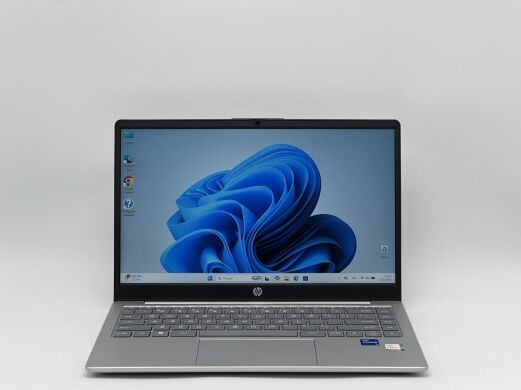Ультрабук HP Laptop 14-ep0199nr / 14" (1920x1080) IPS / Intel Core i7-1355U (10 (12) ядер по 3.7 - 5.0 GHz) / 16 GB DDR4 / 240 GB SSD / Intel Iris Xe Graphics / WebCam
