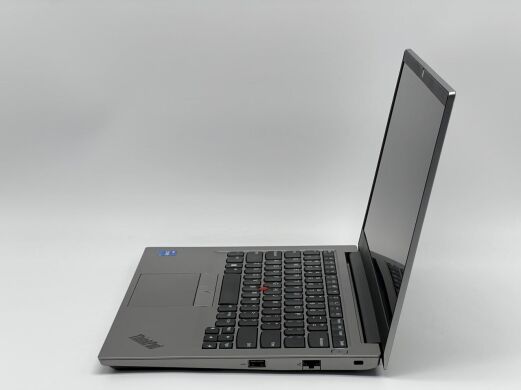 Ультрабук Lenovo ThinkPad E14 Gen 4 / 14" (1920x1080) IPS / Intel Core i5-1235U (10 (12) ядер по 3.3 - 4.4 GHz) / 16 GB DDR4 / 240 GB SSD / Intel Iris Xe Graphics / WebCam Ультрабук Lenovo ThinkPad E14 Gen 4 / 14" (1920x1080) IPS / Intel Core i5-1235U (10 (12) ядер по 3.3 - 4.4 GHz) / 16 GB DDR4 / 240 GB SSD / Intel Iris Xe Graphics / WebCam