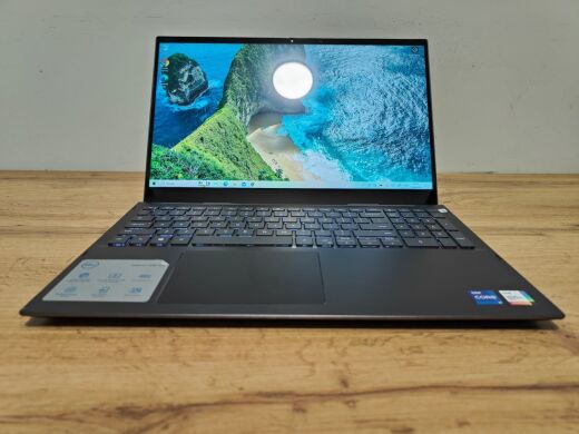 Ультрабук-трансформер Б-класс Dell Inspiron 7506 / 15.6" (3840x2160) IPS / Intel Core i7-1165G7 (4 (8) ядра по 2.8 - 4.7 GHz) / 16 GB DDR4 / 1000 GB SSD / Intel Iris Xe Graphics / WebCam / Windows 10 Home