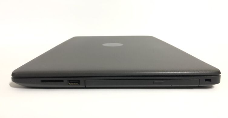 Ноутбук Б-клас HP 250 G7 / 15.6" (1366x768) TN / Intel Core i5-8265U (4 (8) ядра по 1.6 - 3.9 GHz) / 8 GB DDR4 / 256 GB SSD / Intel UHD Graphics 620 / WebCam / Win 11 Pro Ноутбук Б-клас HP 250 G7 / 15.6" (1366x768) TN / Intel Core i5-8265U (4 (8) ядра по 1.6 - 3.9 GHz) / 8 GB DDR4 / 256 GB SSD / Intel UHD Graphics 620 / WebCam / Win 11 Pro