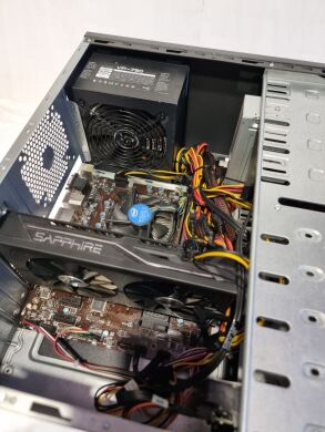 Игровой ПК STM Soho 111 Tower / Intel Core i5-7400 (4 ядра по 3.0 - 3.5 GHz) / 16 GB DDR4 / 240 GB SSD + 500 GB HDD / AMD Radeon RX 570, 8 GB GDDR5, 256-bit / 750W / DVD-RW