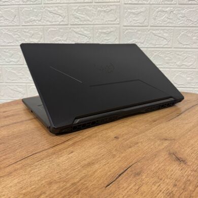 Ігровий ноутбук Asus Tuf Gaming FA706IH / 17.3" (1920x1080) IPS / AMD Ryzen 5 4600H (6 (12) ядер по 3.0 - 4.0 GHz) / 8 GB DDR4 / 512 GB SSD NVMe / nVidia GeForce GTX 1650, 4 GB GDDR5, 128-bit / WebCam