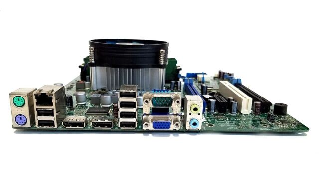 Комплект: Материнська плата Dell Optiplex 7010 MT / Intel Xeon E3-1245 (4 (8) ядера по 3.3 - 3.7 GHz) (аналог i7-2600) / 32 GB DDR3 / AMD Radeon R9 350 OEM, 2 GB GDDR5, 128-bit + Кулер Vinga Q4