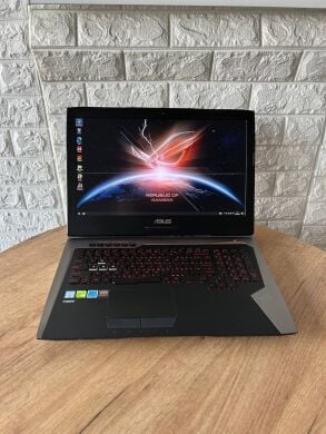 Ігровий ноутбук Asus ROG Strix G752VS / 17.3" (1920x1080) IPS / Intel Core i7-6700HQ (4 (8) ядра по 2.6 - 3.5 GHz) / 16 GB DDR4 / 512 GB SSD / nVidia GeForce GTX 1070, 8 GB GDDR5, 256-bit / WebCam / DVD-ROM