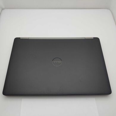 Игровой ноутбук Б-класс Dell Latitude E5570 / 15.6" (1366x768) TN / Intel Core i7-6600U (2 (4) ядра по 2.6 - 3.4 GHz) / 8 GB DDR4 / 240 GB SSD / AMD Radeon R7 M370, 2 GB GDDR5, 256-bit / WebCam / Win 10 Pro