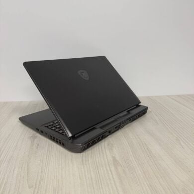 Игровой ноутбук Б-класс MSI Vector GP68HX 12VH / 16" (1920x1200) IPS / Intel Core i9-12900HX (16 (24) ядер по 3.6 - 5.0 GHz) / 32 GB DDR5 / 1000 GB SSD NVMe / nVidia GeForce RTX 4080, 12 GB GDDR6, 192-bit / WebCam