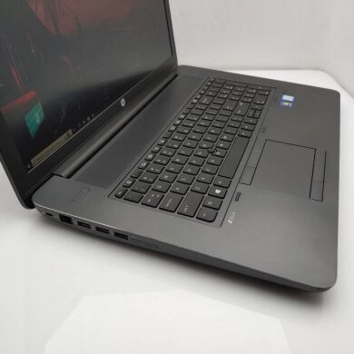 Мобільна робочая станція HP ZBook 17 G3 / 17.3" (1920x1080) IPS / Intel Core i5-6440HQ (4 ядра по 2.6 - 3.5 GHz) / 16 GB DDR4 / 1000 GB SSD / nVidia Quadro M3000M, 4 GB GDDR5, 256-bit / WebCam / Win 10 Pro