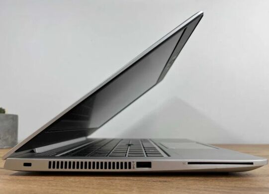 Ультрабук HP EliteBook 830 G6 / 13.3'' (1920x1080) IPS / Intel Core i5-8365U (4 (8) ядра по 1.6 - 4.1 GHz) / 8 GB DDR4 / 512 GB SSD / Intel UHD Graphics / WebCam / Win 11 Ультрабук HP EliteBook 830 G6 / 13.3'' (1920x1080) IPS / Intel Core i5-8365U (4 (8) ядра по 1.6 - 4.1 GHz) / 8 GB DDR4 / 512 GB SSD / Intel UHD Graphics / WebCam / Win 11