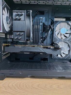 Ігровий ПК 1stPlayer UV6 Tower / Intel Core i5-9400 (6 ядер по 2.9 - 4.1 GHz) / 16 GB DDR4 / 256 GB SSD M.2 + 500 GB SSD / nVidia GeForce GTX 1080, 8 GB GDDR5X, 256-bit / 600W
