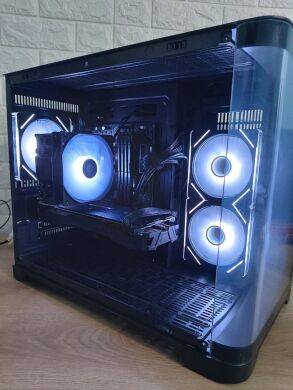 Ігровий ПК 1stPlayer UV6 Tower / Intel Core i5-9400 (6 ядер по 2.9 - 4.1 GHz) / 16 GB DDR4 / 256 GB SSD M.2 + 500 GB SSD / nVidia GeForce GTX 1080, 8 GB GDDR5X, 256-bit / 600W