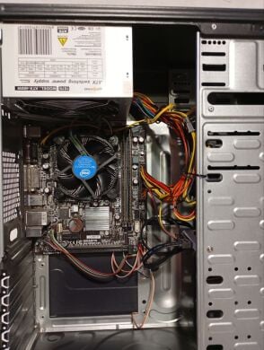 ПК Frime Tower / Intel Core i5-4460S (4 ядра по 2.9 - 3.4 GHz) / 8 GB DDR3 / 120 GB SSD / Intel HD Graphics 4600 / 400W