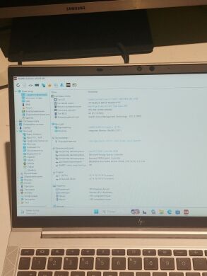 Ультрабук Б-класс HP EliteBook 840 G8 / 14" (1366x768) TN / Intel Core i5-1145G7 (4 (8) ядра по 2.6 - 4.4 GHz) / 8 GB DDR4 / 120 GB SSD / Intel Iris Xe Graphics / WebCam / TouchID / Windows 11