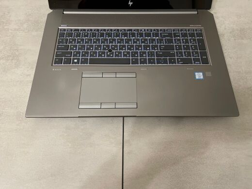 Мобільна робоча станція HP ZBook 17 G6 / 17.3" (3840x2160) IPS Touch / Intel Core i7-9750H (6 (12) ядер по 2.6 - 4.5 GHz) / 16 GB DDR4 / 512 GB SSD M.2 / nVidia Quadro T1000, 4 GB GDDR5, 128-bit / WebCam