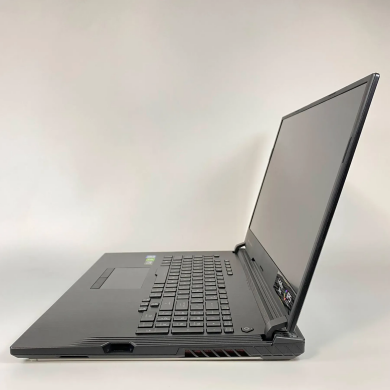 Ігровий ноутбук Asus ROG Strix G731GW / 17.3" (1920x1800) IPS / Intel Core i7-9750H (6 (12) ядер по 2.6 - 4.5 GHz) / 16 GB DDR4 / 512 GB SSD / nVidia GeForce RTX 2070, 8 GB GDDR6, 256-bit / HDMI