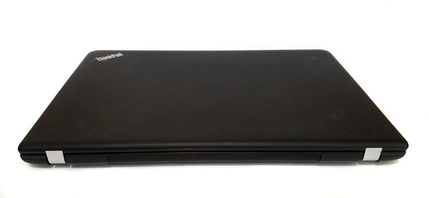 Ноутбук Lenovo ThinkPad E565 / 15.6" (1366x768) TN / AMD A10-8700P (4 ядра по 1.8 - 3.2 GHz) / 16 GB DDR3 / 256 GB SSD / AMD Radeon R5 M330, 2 GB DDR3, 64-bit / WebCam Ноутбук Lenovo ThinkPad E565 / 15.6" (1366x768) TN / AMD A10-8700P (4 ядра по 1.8 - 3.2 GHz) / 16 GB DDR3 / 256 GB SSD / AMD Radeon R5 M330, 2 GB DDR3, 64-bit / WebCam