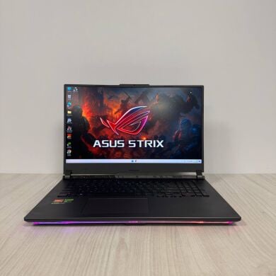 Игровой ноутбук Б-класс Asus ROG Strix G17 G713PI / 17.3" (2560x1440) IPS / AMD Ryzen 9 7945HX (16 (32) ядер по 2.5 - 5.4 GHz) / 32 GB DDR5 / 1000 GB SSD NVMe / nVidia GeForce RTX 4070, 8 GB GDDR6, 128-bit