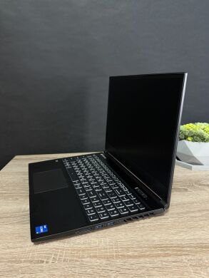 Ігровий ультрабук Б-клас Gateway GGNC51518-BK / 15.6" (1920x1080) IPS / Intel Core i5-11400H (6 (12) ядер по 2.7 - 4.5 GHz) / 16 GB DDR4 / 512 GB SSD M.2 / nVidia GeForce RTX 3050, 4 GB GDDR6, 128-bit / WebCam / Win 11 Ігровий ультрабук Б-клас Gateway GGNC51518-BK / 15.6" (1920x1080) IPS / Intel Core i5-11400H (6 (12) ядер по 2.7 - 4.5 GHz) / 16 GB DDR4 / 512 GB SSD M.2 / nVidia GeForce RTX 3050, 4 GB GDDR6, 128-bit / WebCam / Win 11