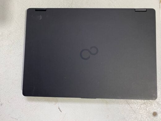 Нетбук Fujitsu LifeBook U729 / 12.5" (1920x1080) IPS / Intel Core i5-8265U (4 (8) ядра по 1.6 - 3.9 GHz) / 8 GB DDR4 / 128 GB SSD / Intel UHD Graphics / WebCam