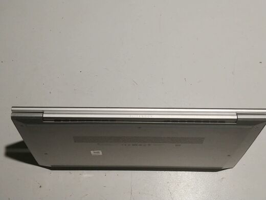 Ультрабук Б-класс HP EliteBook 840 G8 / 14" (1366x768) TN / Intel Core i5-1145G7 (4 (8) ядра по 2.6 - 4.4 GHz) / 8 GB DDR4 / 120 GB SSD / Intel Iris Xe Graphics / WebCam / TouchID / Windows 11