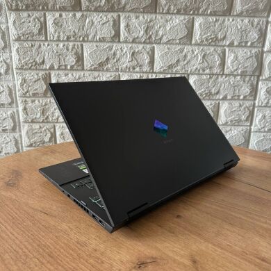 Игровой ноутбук HP Omen 15-ek1013dx / 15.6" (1920x1080) IPS / Intel Core i7-10750H (6 (12) ядер по 2.6 - 5.0 GHz) / 16 GB DDR4 / 1000 GB SSD / nVidia GeForce RTX 3070, 8 GB GDDR6, 256-bit / WebCam