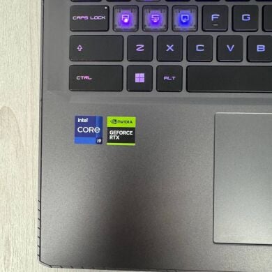 Игровой ноутбук Б-класс MSI Vector GP68HX 12VH / 16" (1920x1200) IPS / Intel Core i9-12900HX (16 (24) ядер по 3.6 - 5.0 GHz) / 32 GB DDR5 / 1000 GB SSD NVMe / nVidia GeForce RTX 4080, 12 GB GDDR6, 192-bit / WebCam