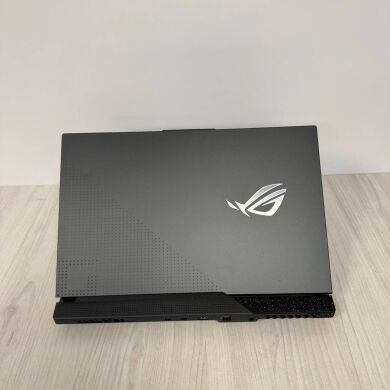 Игровой ноутбук Б-класс Asus ROG Strix G17 G713PI / 17.3" (2560x1440) IPS / AMD Ryzen 9 7945HX (16 (32) ядер по 2.5 - 5.4 GHz) / 32 GB DDR5 / 1000 GB SSD NVMe / nVidia GeForce RTX 4070, 8 GB GDDR6, 128-bit