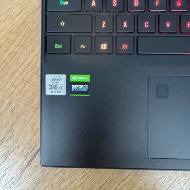 Игровой ультрабук Б-класс Gigabyte Aero 15 WB / 15.6" (1920x1080) IPS / Intel Core i7-10750H (6 (12) ядер по 2.6 - 5.0 GHz) / 16 GB DDR4 / 1000 GB SSD / nVidia GeForce RTX 2070 Max-Q, 8 GB GDDR6, 256-bit / WebCam