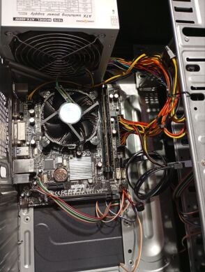 ПК Frime Tower / Intel Core i5-4460S (4 ядра по 2.9 - 3.4 GHz) / 8 GB DDR3 / 120 GB SSD / Intel HD Graphics 4600 / 400W