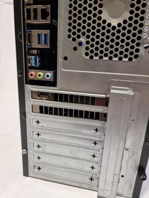 Игровой ПК STM Soho 111 Tower / Intel Core i5-7400 (4 ядра по 3.0 - 3.5 GHz) / 16 GB DDR4 / 240 GB SSD + 500 GB HDD / AMD Radeon RX 570, 8 GB GDDR5, 256-bit / 750W / DVD-RW