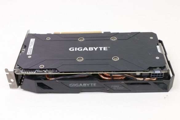 Дискретная видеокарта AMD Radeon RX 580, 8 GB GDDR5, 256-bit / DVI, HDMI, DisplayPort