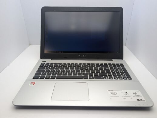 Ноутбук Asus F555Q / 15.6" (1920x1080) TN / AMD A10-9620P (4 ядра по 2.4 - 3.3 GHz) / 12 GB DDR4 / 240 GB SSD / AMD Radeon R5 Graphics / WebCam Ноутбук Asus F555Q / 15.6" (1920x1080) TN / AMD A10-9620P (4 ядра по 2.4 - 3.3 GHz) / 12 GB DDR4 / 240 GB SSD / AMD Radeon R5 Graphics / WebCam