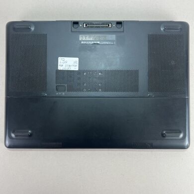 Мобільна робоча станція Б-клас Dell Precision 7520 / 15.6" (1920x1080) TN / Intel Core i7-6820HQ (4 (8) ядра по 2.7 - 3.6 GHz) / 16 GB DDR4 / 256 GB SSD / nVidia Quadro M2200, 4 GB GDDR5, 128-bit / WebCam / HDMI