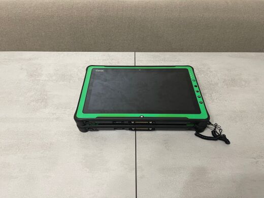Захищений планшет Getac F110 G3 / 11.6" (1366x768) IPS / Intel Core i7-6600U (2 (4) ядра по 2.6 - 3.4 GHz) / 8 GB DDR4 / 256 GB SSD / Intel HD Graphics 520 / WebCam / Стилус / Два АКБ