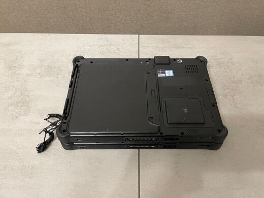 Захищений планшет Getac F110 G3 / 11.6" (1366x768) IPS / Intel Core i7-6600U (2 (4) ядра по 2.6 - 3.4 GHz) / 8 GB DDR4 / 256 GB SSD / Intel HD Graphics 520 / WebCam / Стилус / Два АКБ