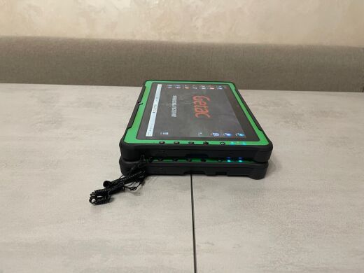 Захищений планшет Getac F110 G3 / 11.6" (1366x768) IPS / Intel Core i7-6600U (2 (4) ядра по 2.6 - 3.4 GHz) / 8 GB DDR4 / 256 GB SSD / Intel HD Graphics 520 / WebCam / Стилус / Два АКБ