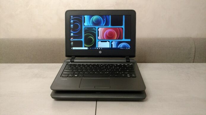 HP Probook 11 G1 / 11.6" (1366x768) TN / Intel Core i3-5005U (2 (4) ядра по 2.0 GHz) / 4 GB DDR3 / 500 GB HDD / WebCam / NO ODD