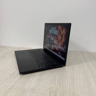 Ігровий ноутбук Acer Nitro V15 ANV15-41 / 15.6" (1920x1080) IPS / AMD Ryzen 5 7535HS (6 (12) ядер по 3.3&nbsp;- 4.55&nbsp;GHz) / 16 GB DDR5 / 512 GB SSD / nVidia GeForce RTX 4050, 6 GB GDDR6, 96-bit / WebCam