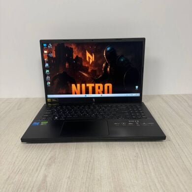 Игровой ноутбук Acer Nitro V15 ANV15-51 / 15.6" (1920x1080) IPS / Intel Core i5-13420H (8 (12) ядер по 2.1 - 4.6 GHz) / 16 GB DDR5 / 512 GB SSD / nVidia GeForce RTX 3050, 6 GB GDDR6, 96-bit / WebCam