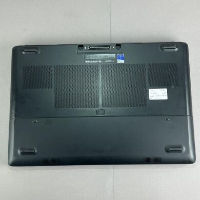 Ігровий ноутбук Dell Precision 7710 / 17.3" (1920x1080) IPS / Intel Core i7-6820HQ (4 (8) ядра по 2.7 - 3.6 GHz) / 32 GB DDR4 / 256 GB SSD + 500 GB HDD / nVidia Quadro M3000M, 4 GB GDDR5, 256-bit / WebCam