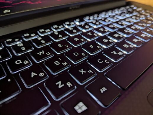 Игровой ноутбук Dell XPS 15 9570 / 15.6" (1920x1080) IPS / Intel Core i7-8750H (6 (12) ядер по 2.2 - 4.1 GHz) / 16 GB DDR4 / 512 GB SSD / nVidia GeForce GTX 1050 Ti, 4 GB GDDR5, 128-bit / HDMI / Windows 10