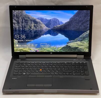 Мобільна робоча станція Б-клас HP EliteBook 8760w / 17.3" (1920x1080) TN / Intel Core i7-2620M (2 (4) ядра по 2.7 - 3.4 GHz) / 8 GB DDR3 / 120 GB SSD + 500 GB HDD / AMD FirePro M5950, 1 GB GDDR5, 128-bit / WebCam / DVD-ROM